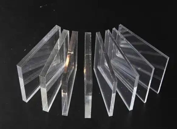 建筑中常用的透明材料有哪些？